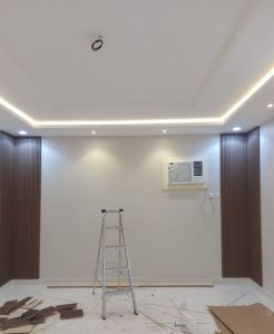 Rebaixamento de gesso com sanca aberta e spotes